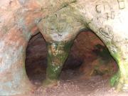 Малая чёртова пещера