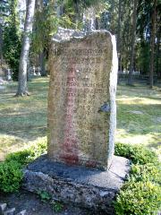 Karavīru kapu piemineklis Sergija klosterī
