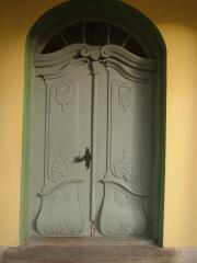 Baroka stila ieejas durvis